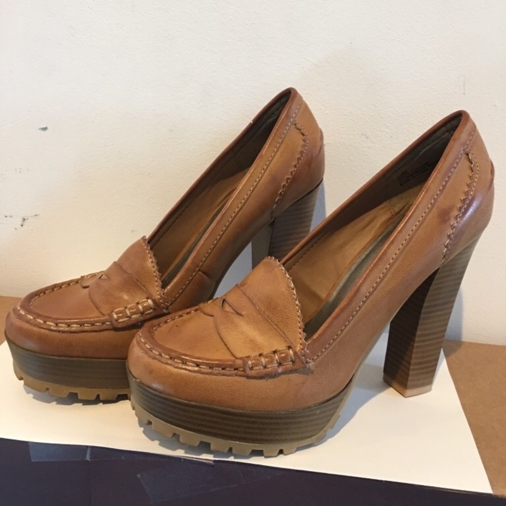 Sexy Penny loafer platform heels